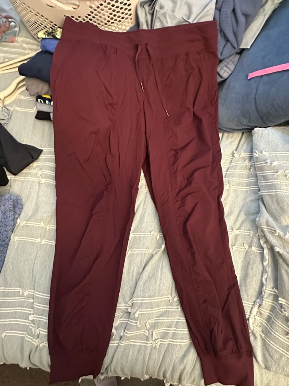 Lululemon Women’s Maroon Jogger Pants